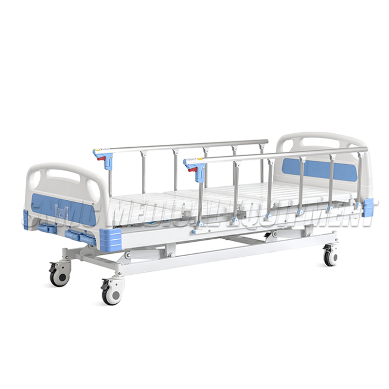 Hospital bed manual remote control with three adjustable options, movable with handbrake